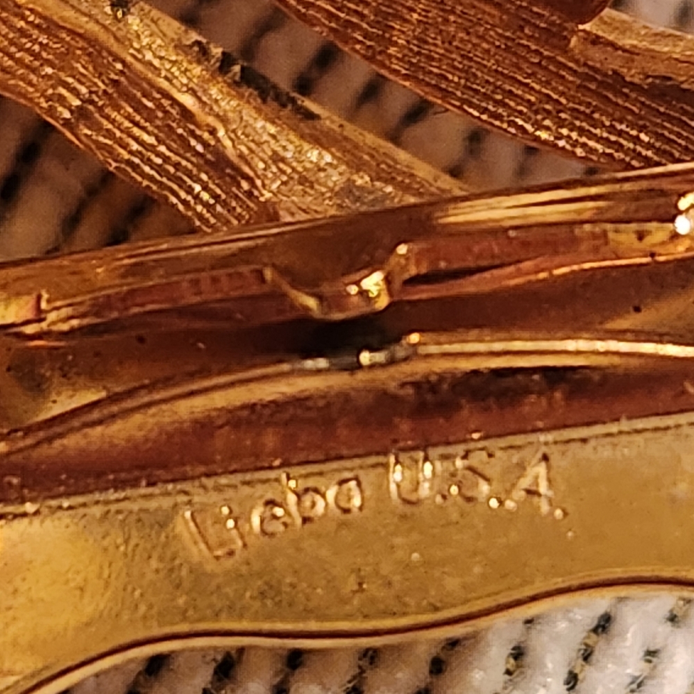 Vintage gold knot New scarf clip marked lieba usa - Picture 4 of 4